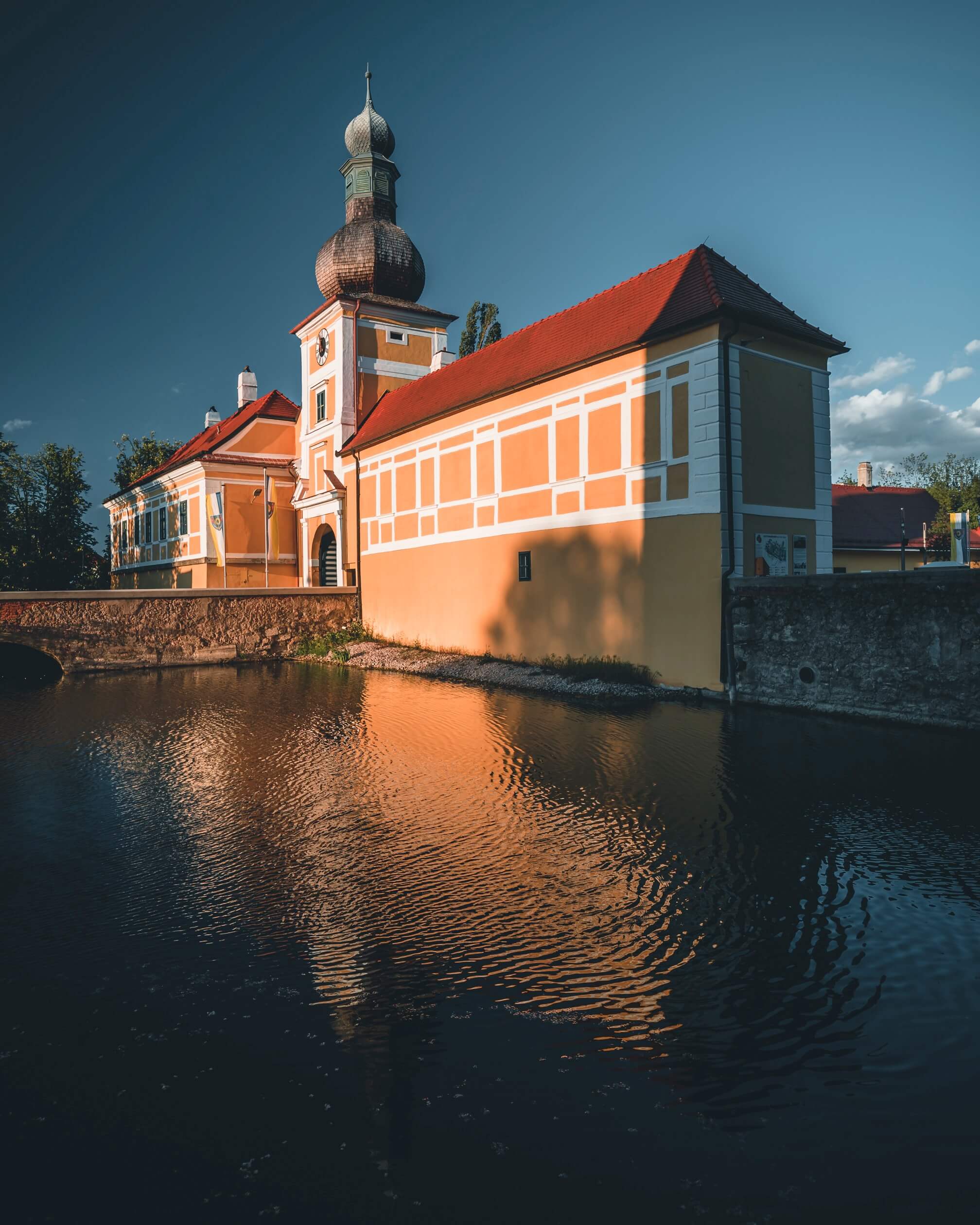 kottingbrunn-castle-main-entrance